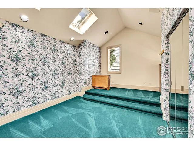 a view of outdoor space