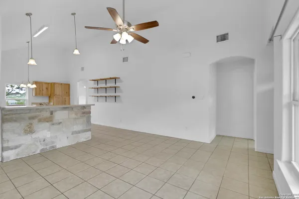 $1,750 | 2720 Golf Drive, Spring Branch, TX 78070
