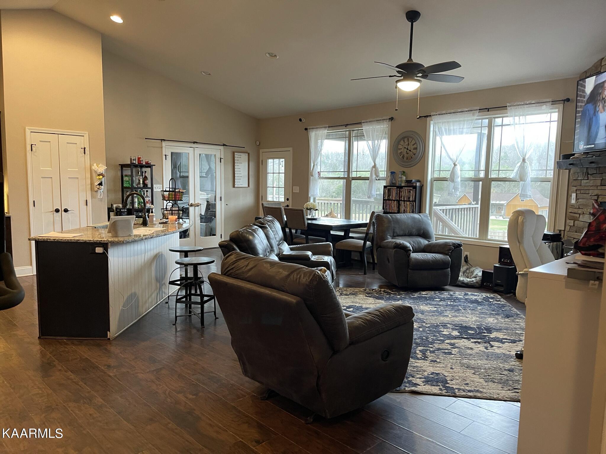 2046 Creswell Road Seymour, TN 37865 - Photo 3 of 28 IMG_7970