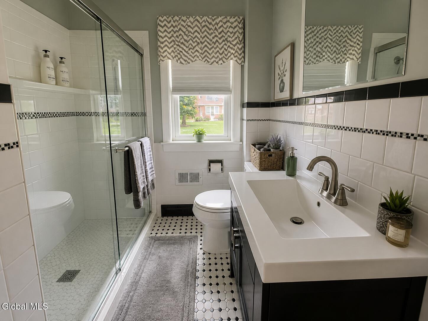 218 East Campbell Road Rotterdam, NY 12303 - Photo 11 of 22 bath