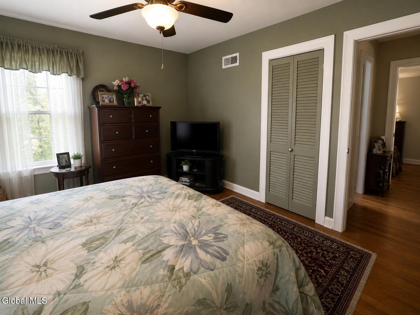 218 East Campbell Road Rotterdam, NY 12303 - Photo 13 of 22 13
