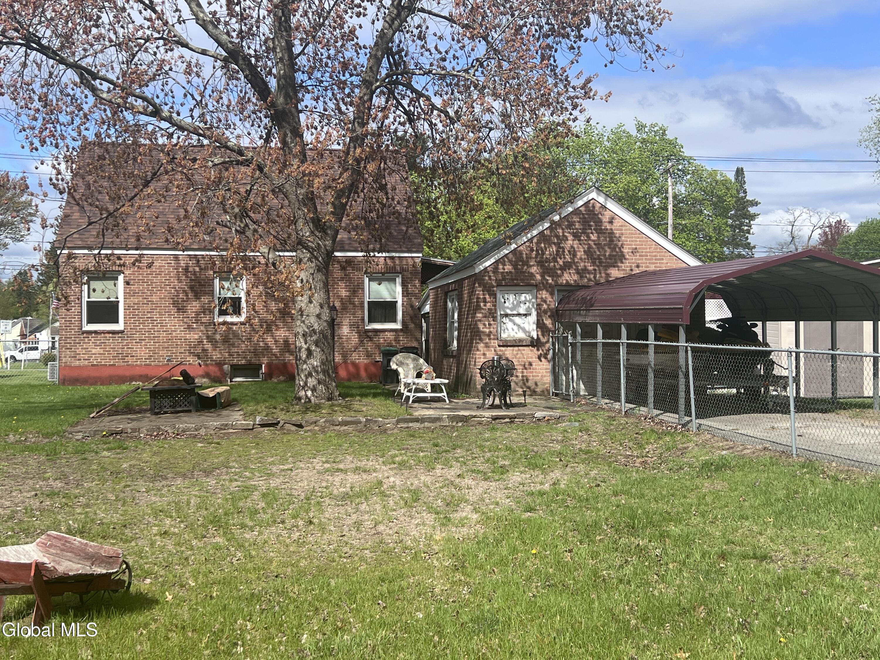 218 East Campbell Road Rotterdam, NY 12303 - Photo 20 of 22 IMG_3648