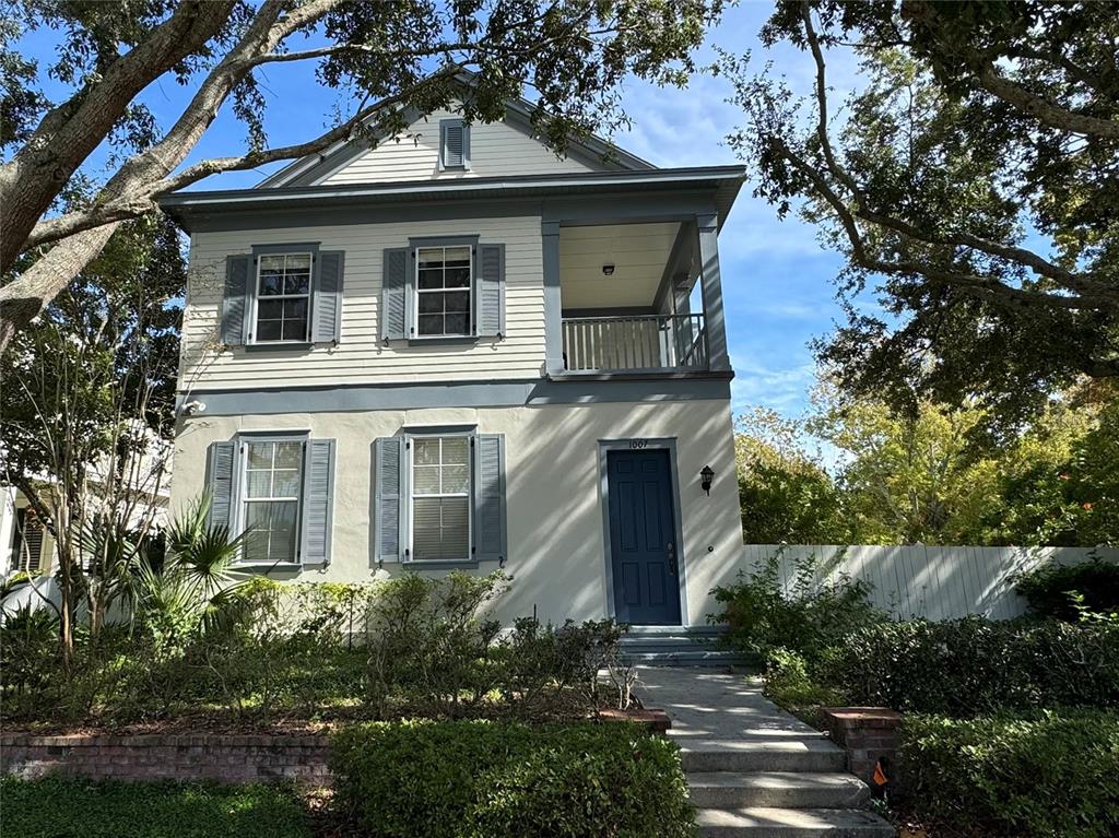 1007 Bennett Road Orlando, FL 32814 - Photo 1 of 6 a front view of a house with a yard