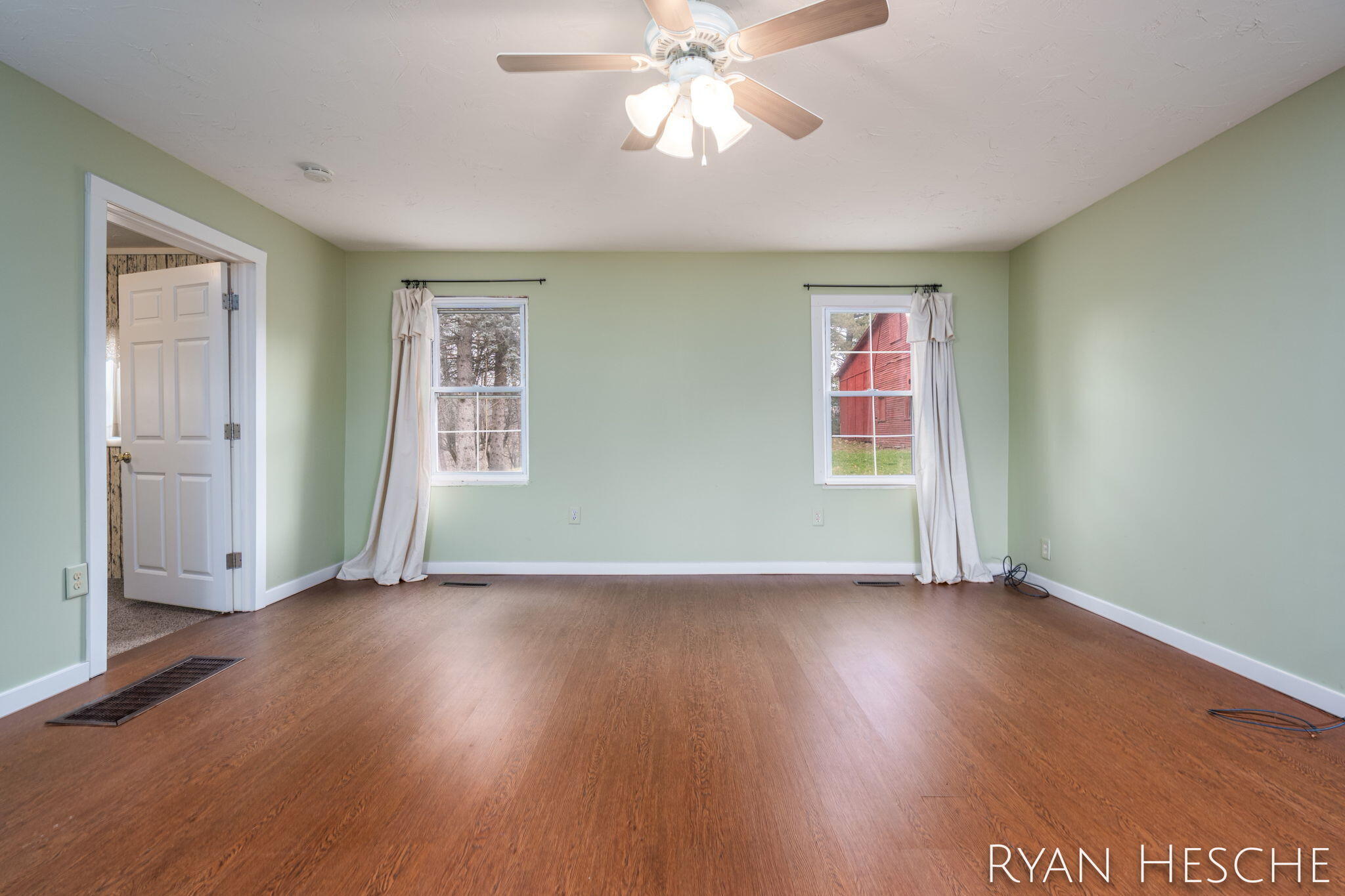 5421 Young Road Bellevue, MI 49021 - Photo 19 of 48 20-web-or-mls-5421 Young-4