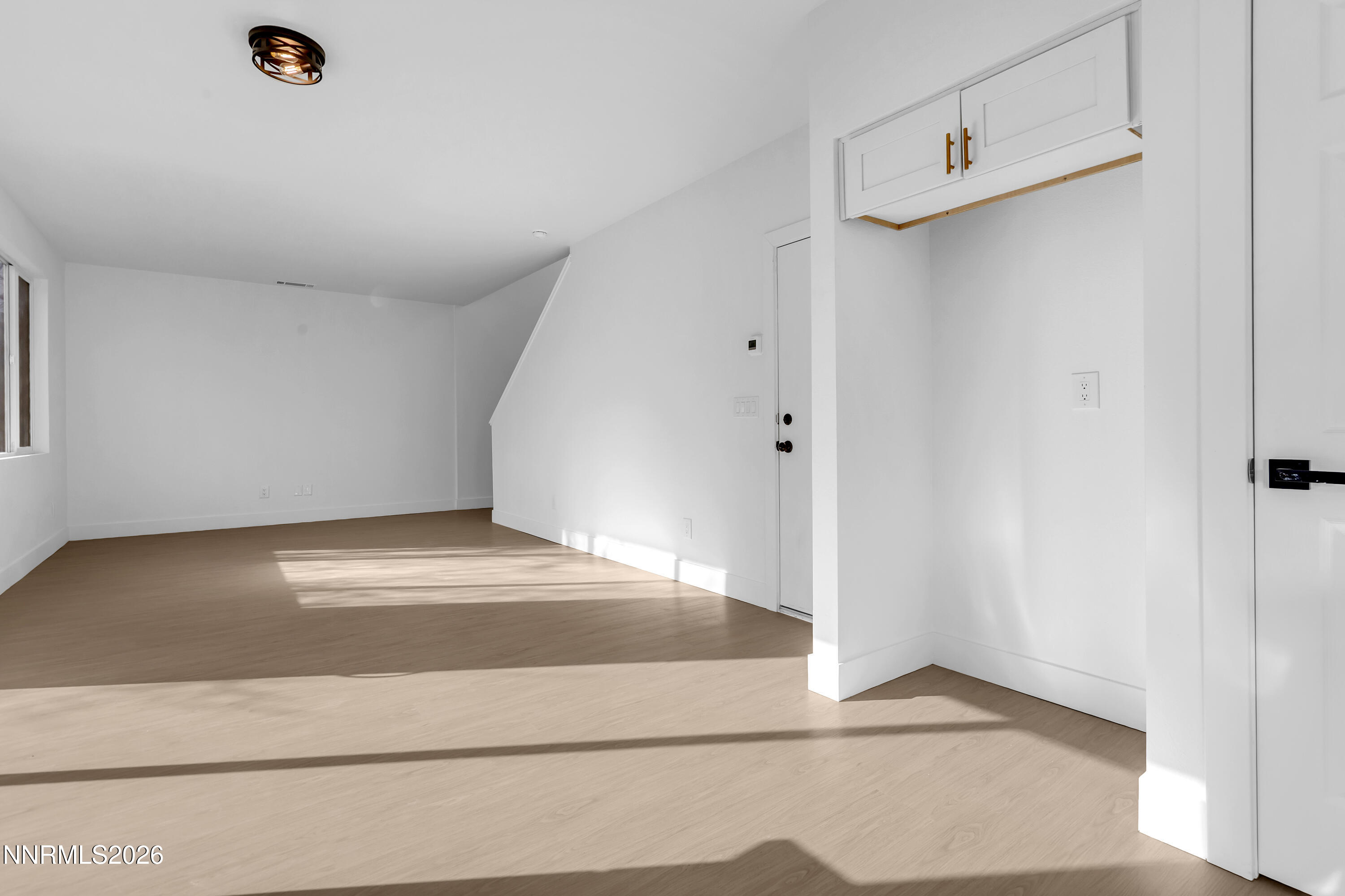 4060 Bristlecone Court Reno, NV 89502 - Photo 9 of 33 Bristlecone4060-012