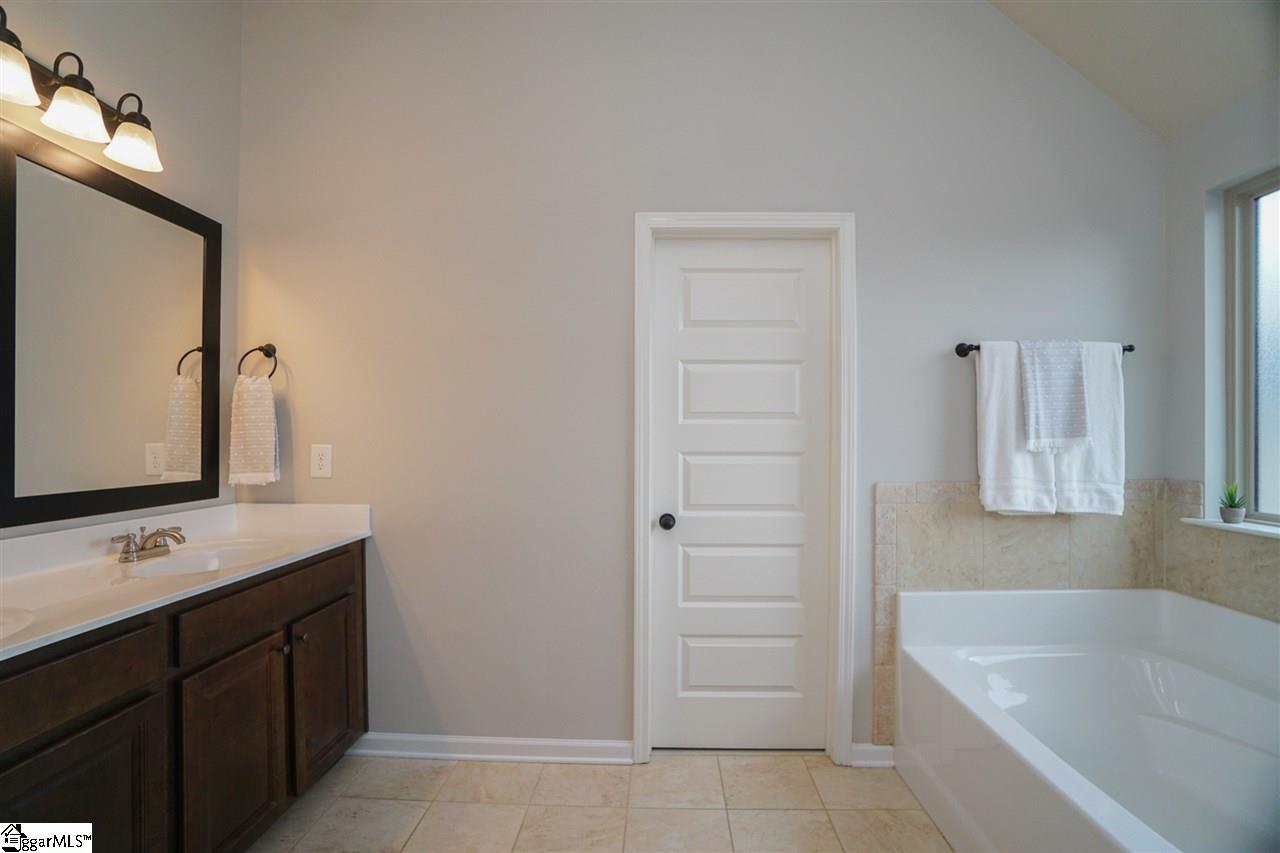 9 Howden Place Simpsonville, SC 29681 - Photo 23 of 32 Gallery Image 23