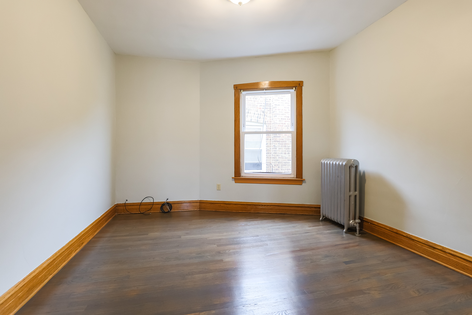 3414 North Ridgeway Avenue Chicago, IL 60618 - Photo 9 of 26 Gallery Image 9