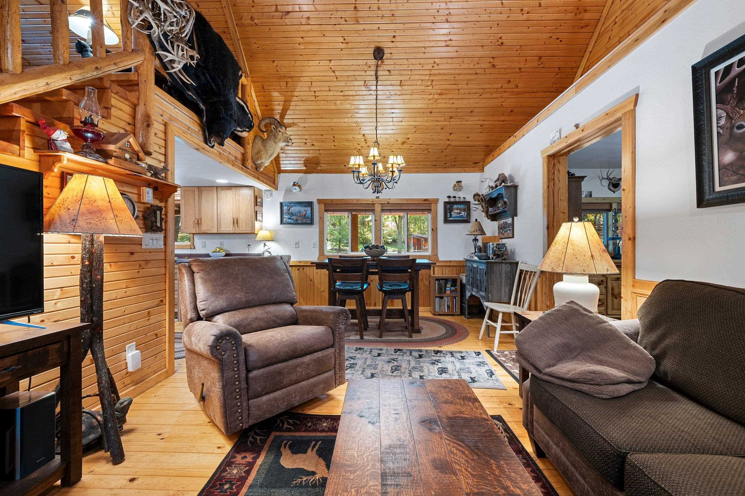 10014 Tank Lane Pound, WI 54161 - Photo 4 of 84
