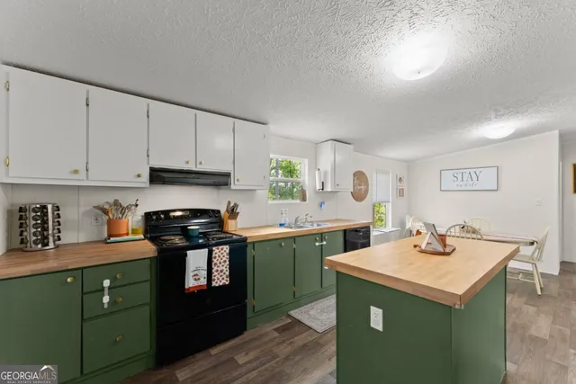 $290,000 | 4573 Fortner Road, Ball Ground, GA 30107