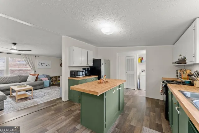 $290,000 | 4573 Fortner Road, Ball Ground, GA 30107