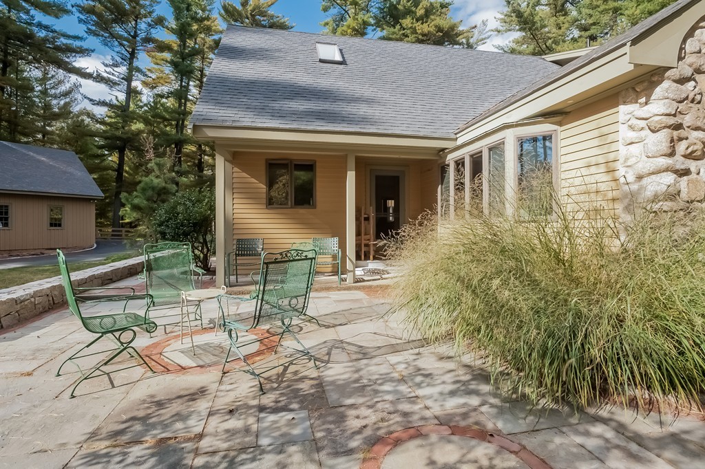 101 Stetson Road Norwell, MA 02061 - Photo 3 of 29 Gallery Image 3