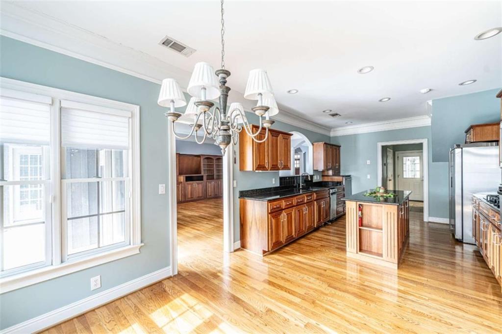 4 Bridgeview Drive Southeast Rome, GA 30161 - Photo 15 of 42 a large kitchen with a table and chairs