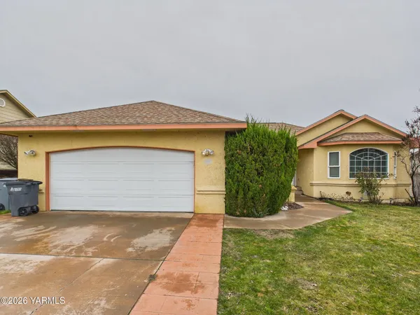 $405,000 | 407 Concord Lane, Zillah, WA 98953