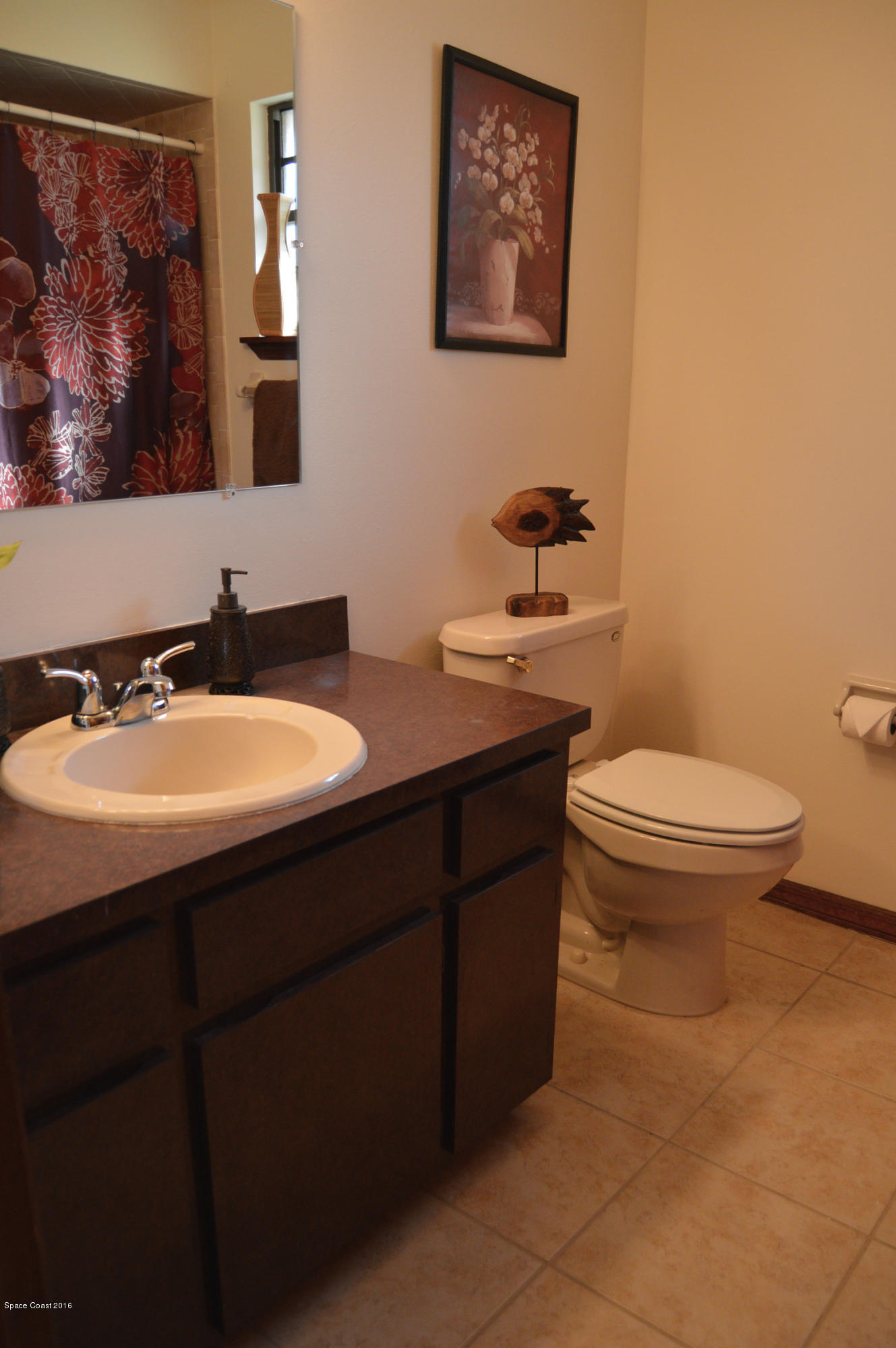 1010 Castile Road Southeast Palm Bay, FL 32909 - Photo 12 of 24 bathroom