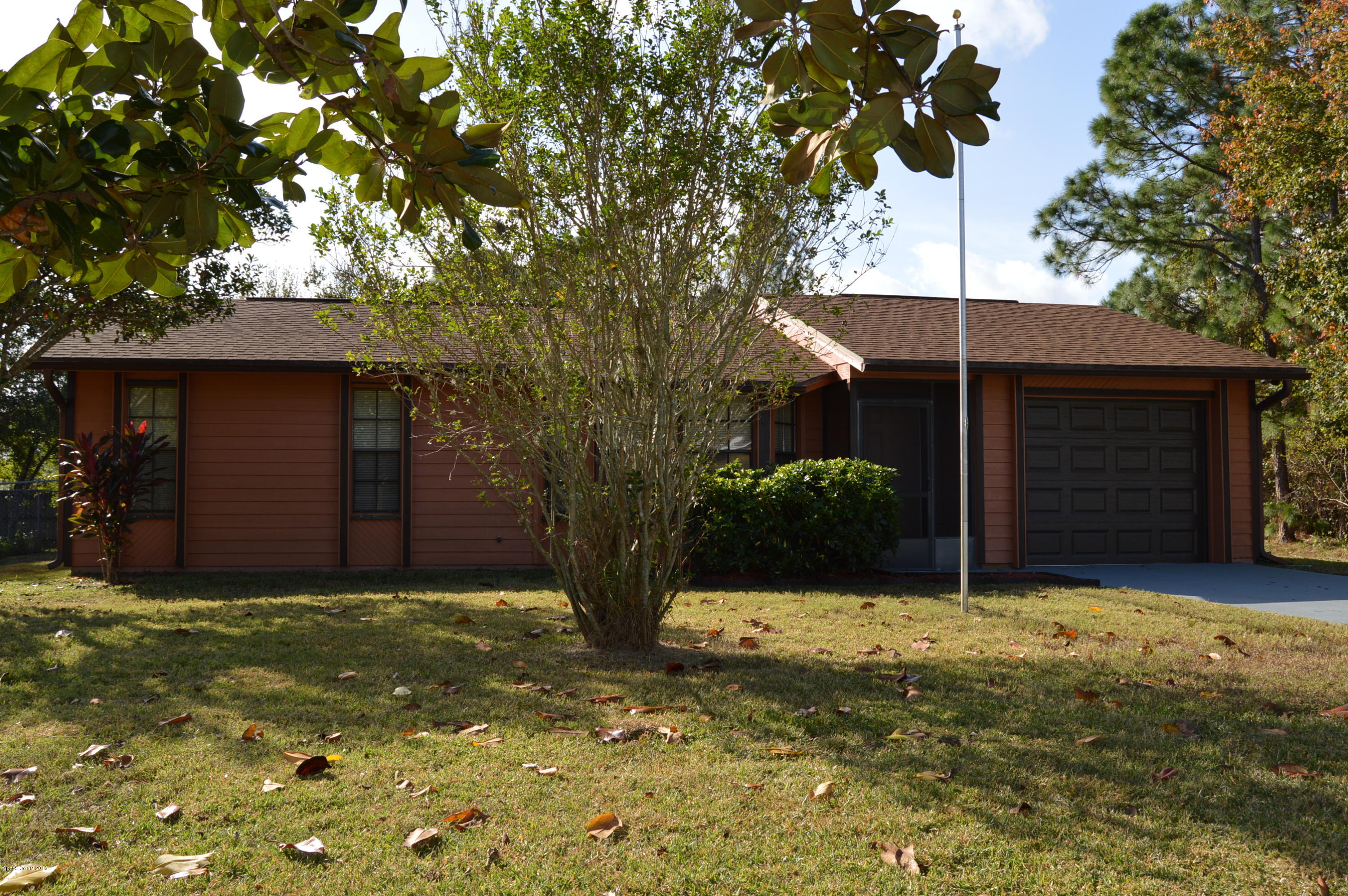 1010 Castile Road Southeast Palm Bay, FL 32909 - Photo 16 of 24 DSC_0598