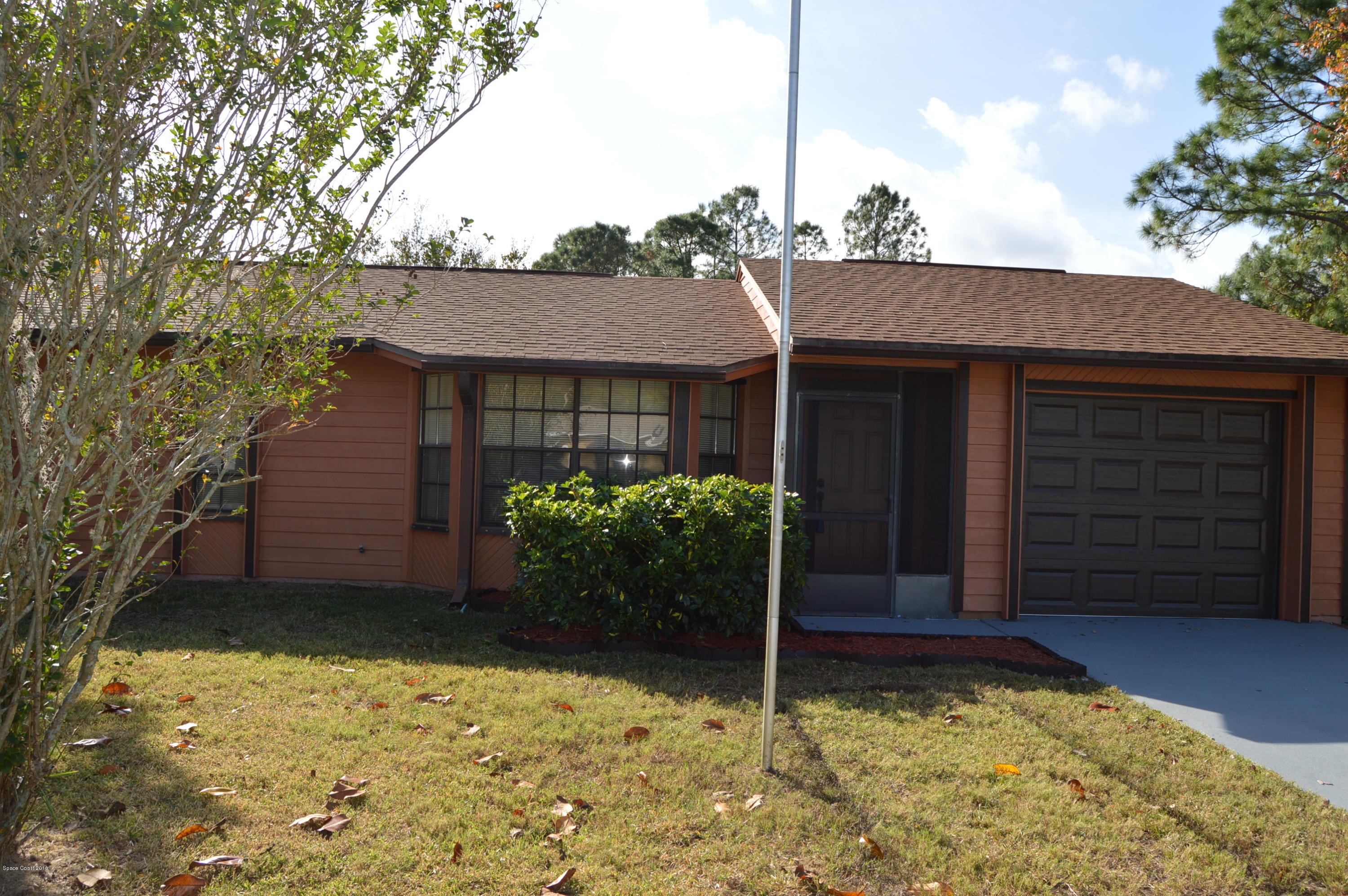 1010 Castile Road Southeast Palm Bay, FL 32909 - Photo 23 of 24 DSC_0603