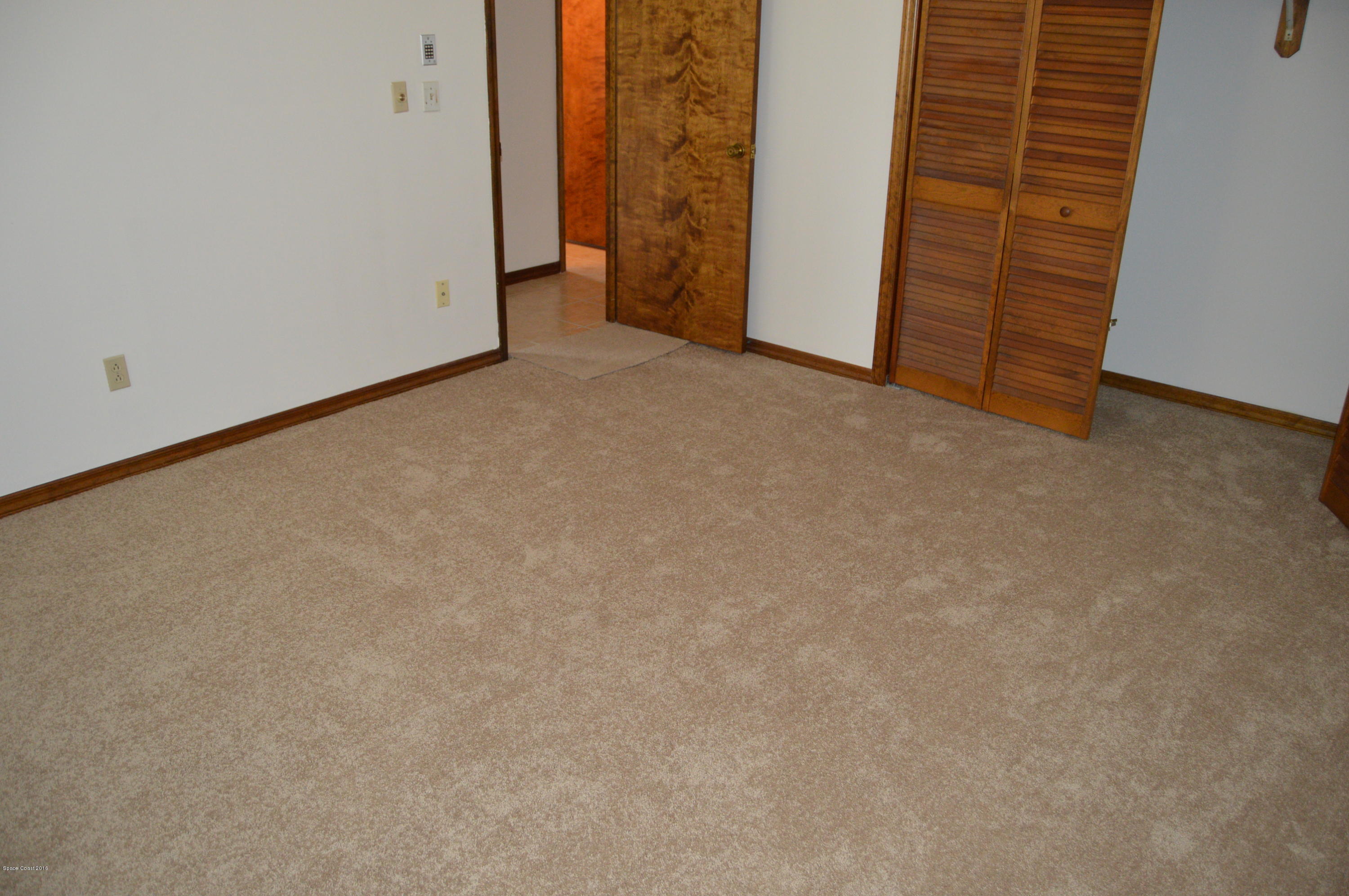 1010 Castile Road Southeast Palm Bay, FL 32909 - Photo 9 of 24 DSC_0552