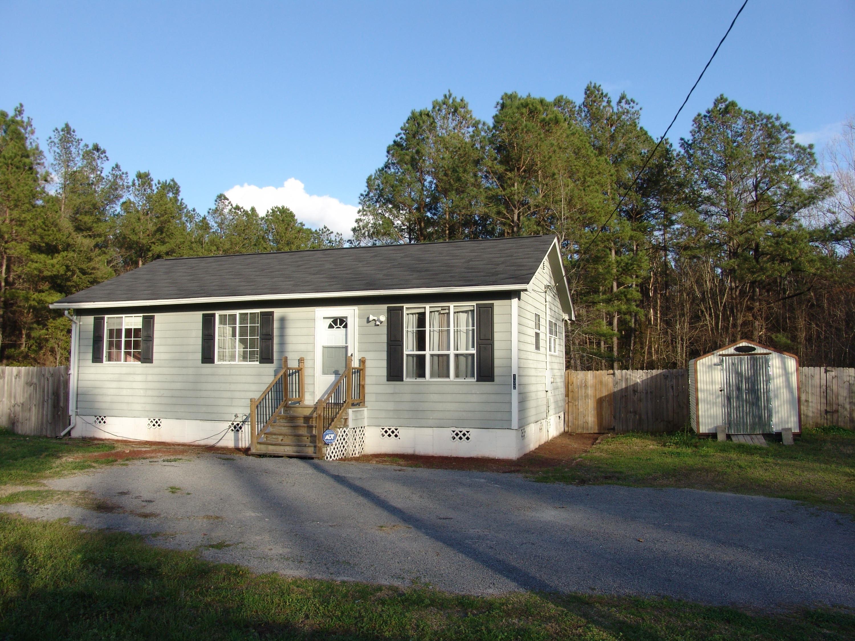 132 Earthas Way Ridgeville, SC 29472 - Photo 3 of 32 Front view