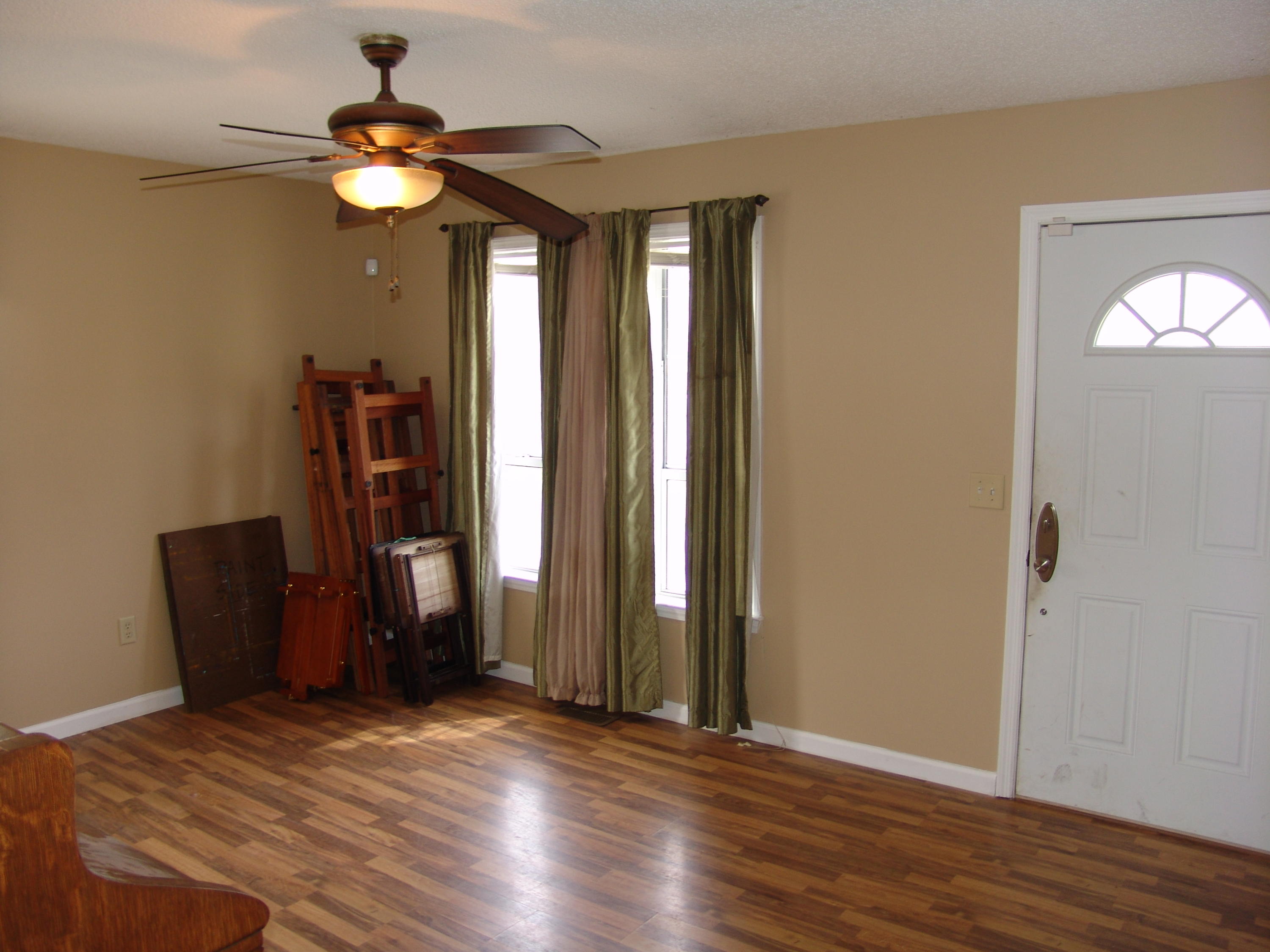 132 Earthas Way Ridgeville, SC 29472 - Photo 7 of 32 Living room