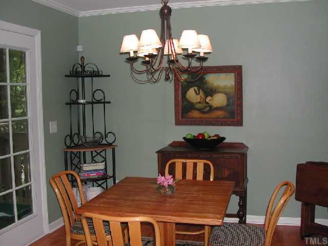 102 Chevron Circle Cary, NC 27513 - Photo 7 of 12