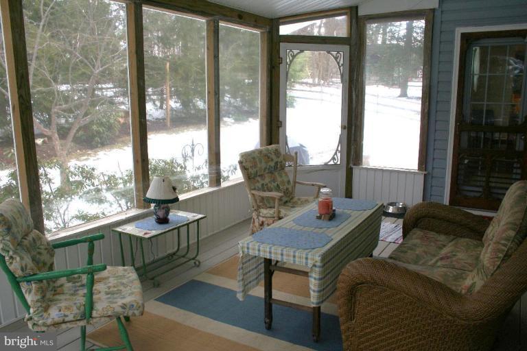 13411 Fork Road Baldwin, MD 21013 - Photo 11 of 30 Screened-in Porch