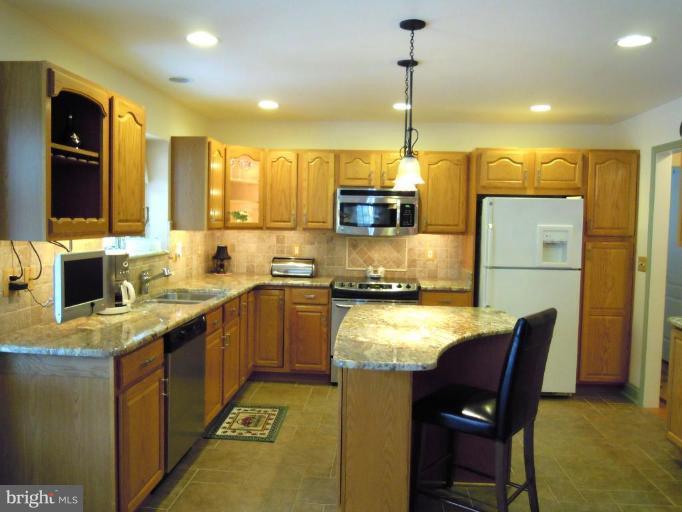 13411 Fork Road Baldwin, MD 21013 - Photo 5 of 30 Kitchen