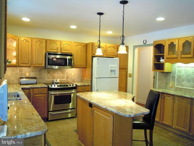 13411 Fork Road Baldwin, MD 21013 - Photo 6 of 30 Kitchen #2