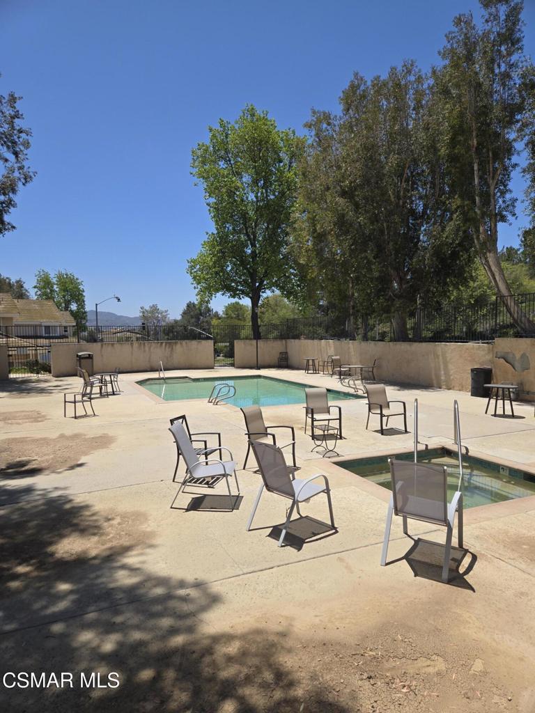 2762 Erringer Road, Unit 15 Simi Valley, CA 93065 - Photo 4 of 12