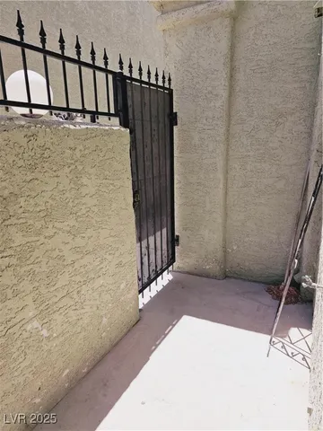 $1,190 | 7066 Burcot Avenue, Unit C61, Las Vegas, NV 89156