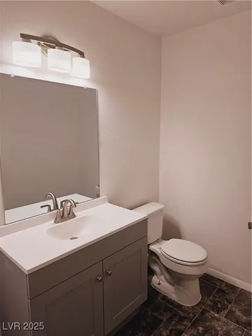 $1,190 | 7066 Burcot Avenue, Unit C61, Las Vegas, NV 89156