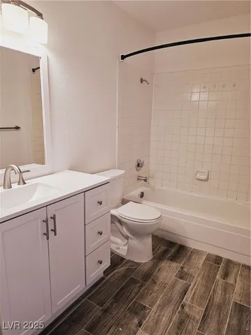 $1,190 | 7066 Burcot Avenue, Unit C61, Las Vegas, NV 89156