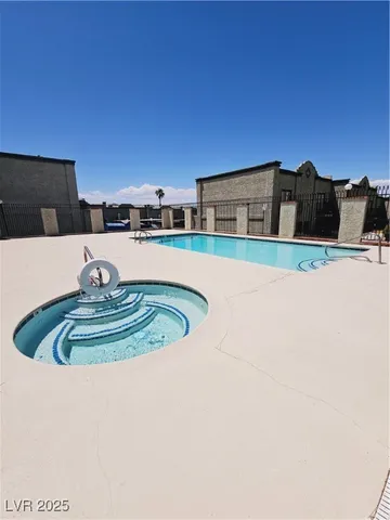 $1,190 | 7066 Burcot Avenue, Unit C61, Las Vegas, NV 89156