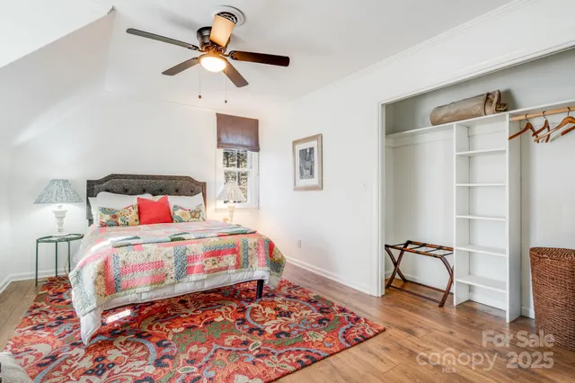 $657,900 | 616 Erkwood Drive, Hendersonville, NC 28739