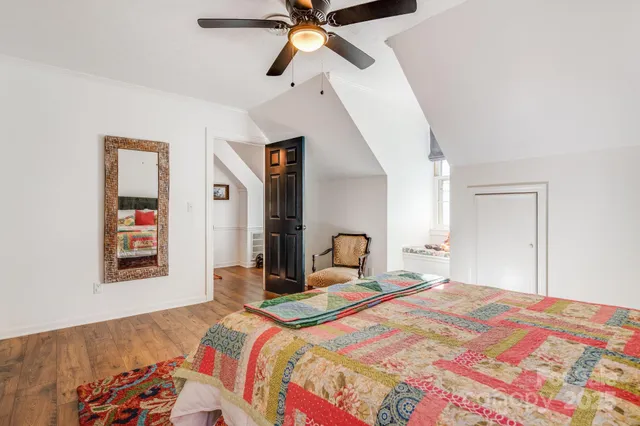 $657,900 | 616 Erkwood Drive, Hendersonville, NC 28739