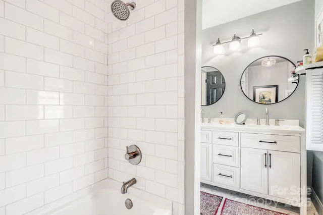 $657,900 | 616 Erkwood Drive, Hendersonville, NC 28739