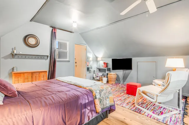 $657,900 | 616 Erkwood Drive, Hendersonville, NC 28739