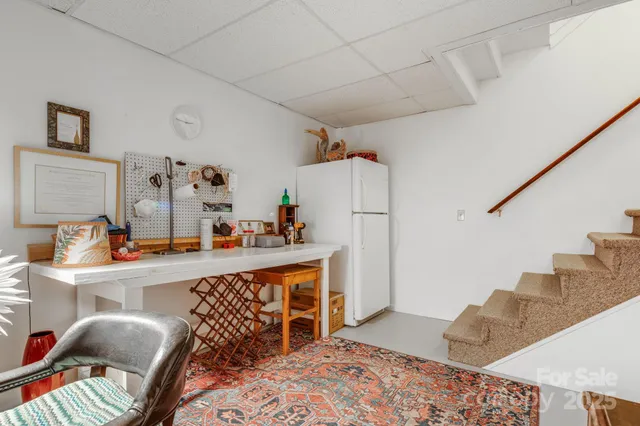 $657,900 | 616 Erkwood Drive, Hendersonville, NC 28739