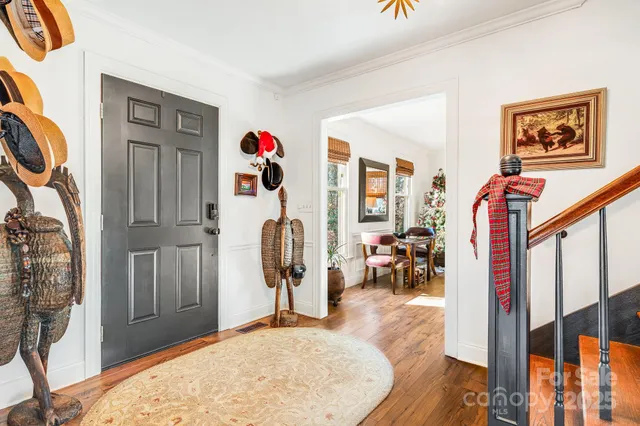 $657,900 | 616 Erkwood Drive, Hendersonville, NC 28739