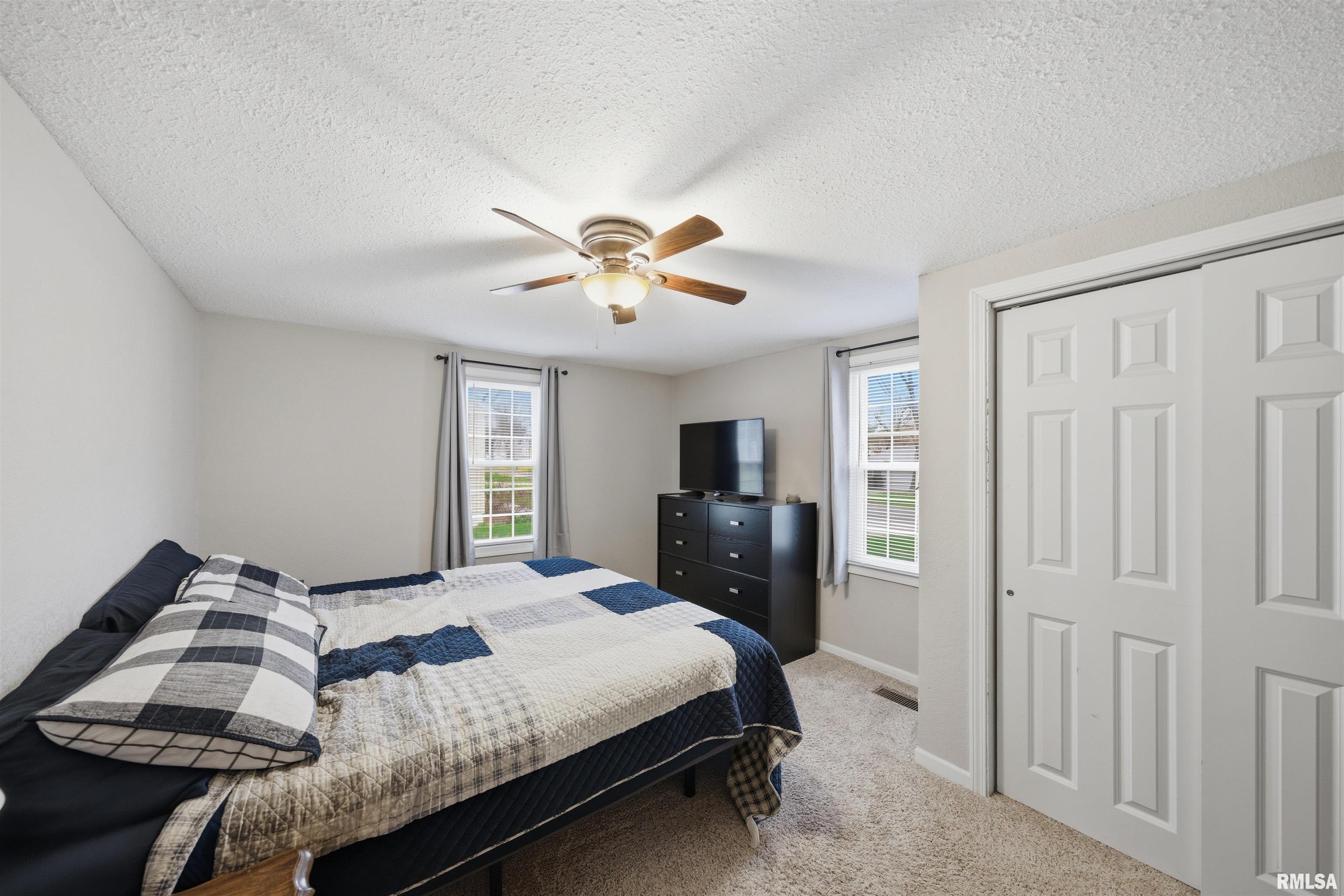 121 Bess Street Washington, IL 61571 - Photo 15 of 31