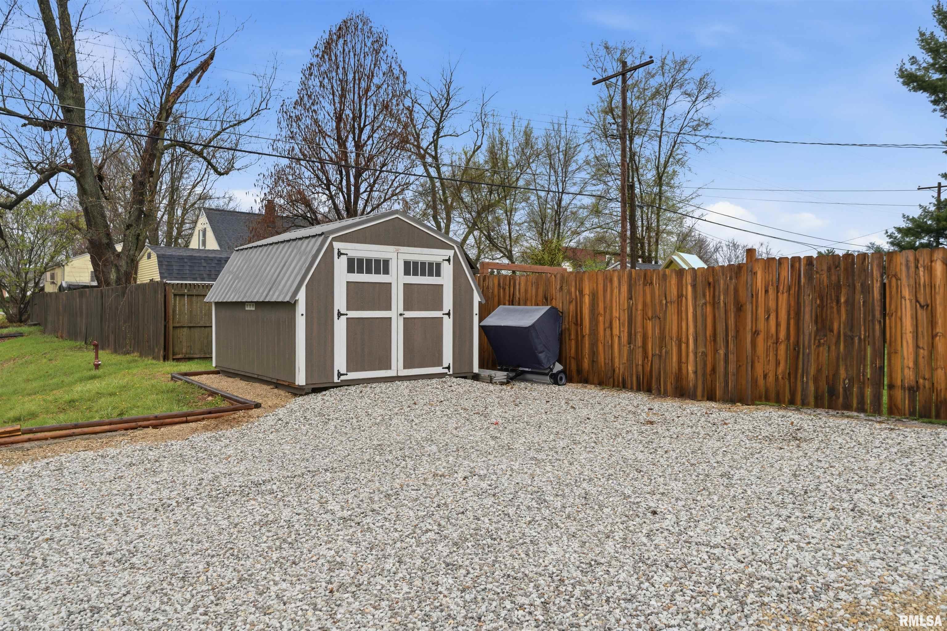 121 Bess Street Washington, IL 61571 - Photo 30 of 31