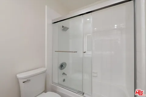 $5,300 | 429 North Oakhurst Drive, Unit 203, Beverly Hills, CA 90210