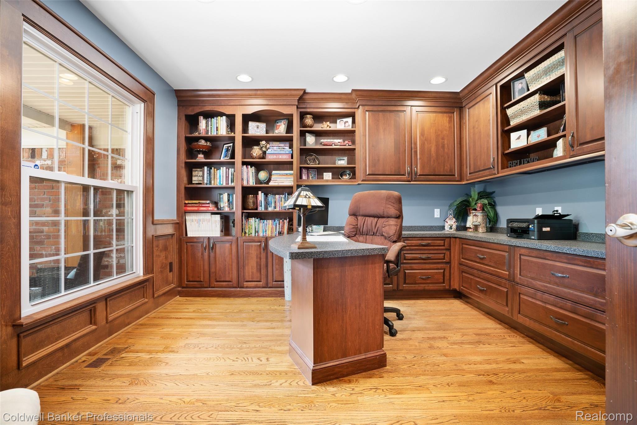 1663 Yale Court Rochester, MI 48309 - Photo 21 of 40 1663-Yale-Ct-26.jpg