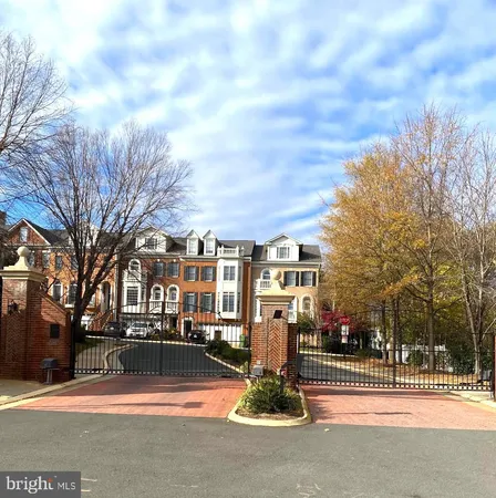 $4,800 | 1824 Fonthill Court, Unit 21, McLean, VA 22102