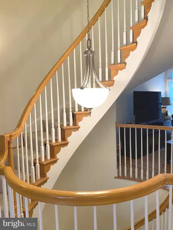 $4,800 | 1824 Fonthill Court, Unit 21, McLean, VA 22102