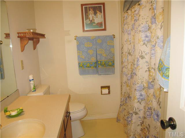 4035 Powell Road Burlington, NC 27217 - Photo 18 of 25 Photo 18