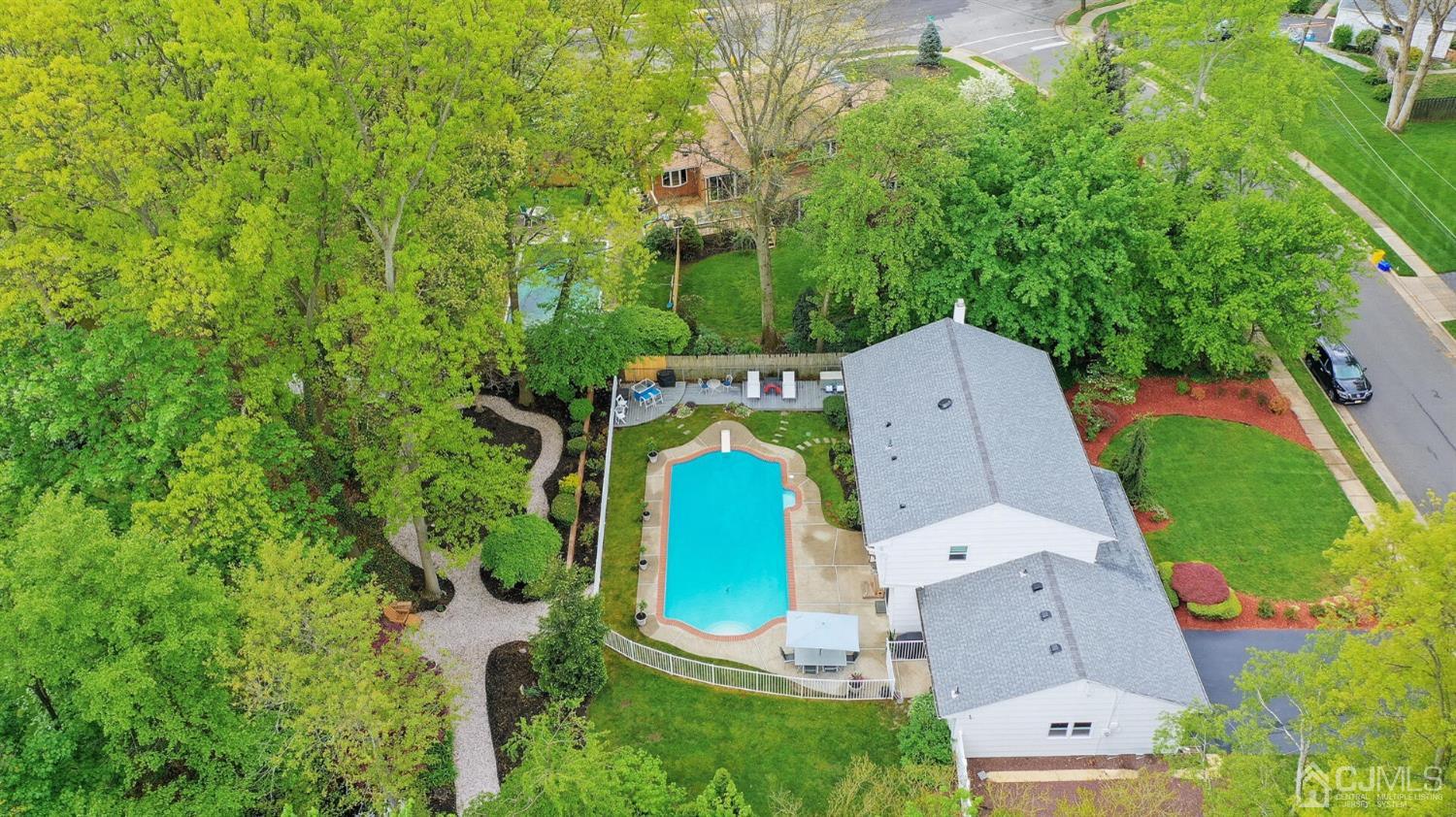16 Overland Road East Brunswick, NJ 08816 - Photo 38 of 38 Gallery Image 38