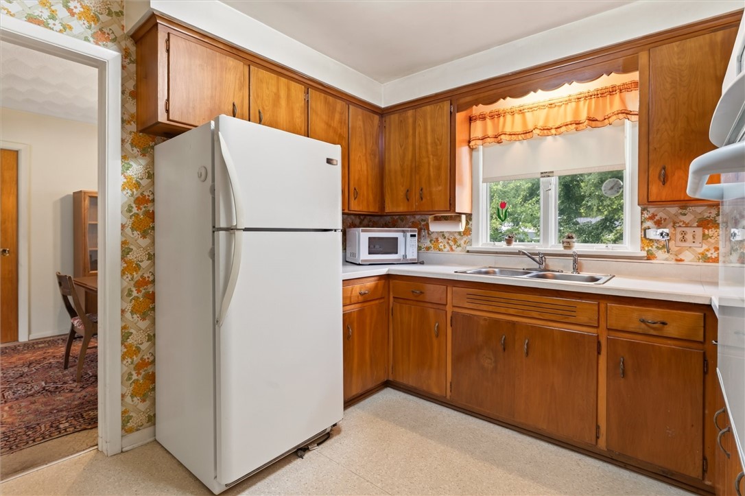 181 Lida Lane Greece, NY 14616 - Photo 14 of 37