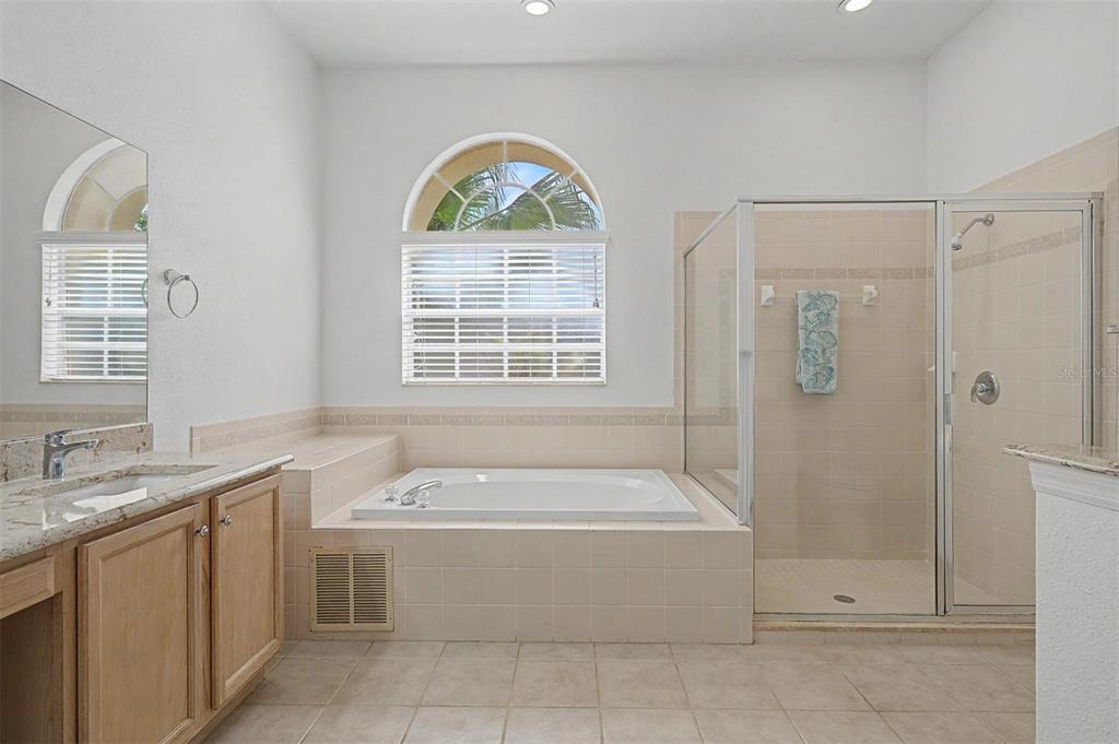 1331 Trimaran Place Trinity, FL 34655 - Photo 19 of 54