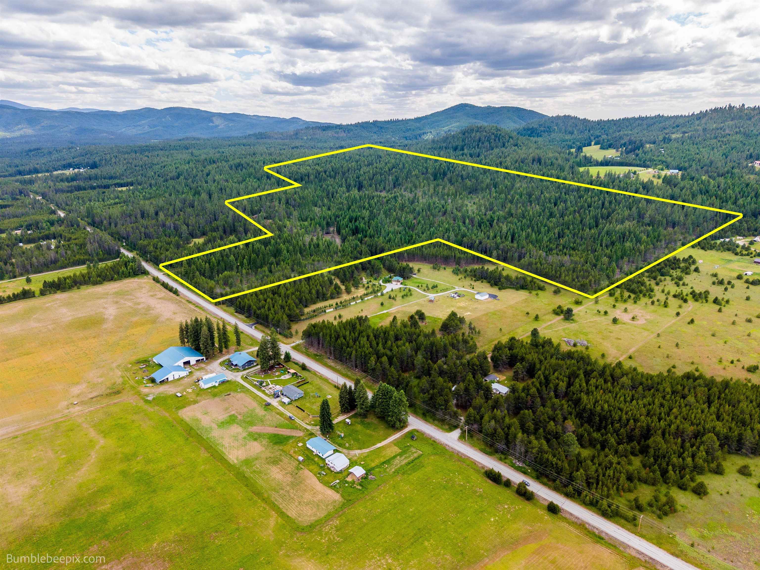 2902 Spring Valley Road Newport, WA 99156 - Photo 1 of 45