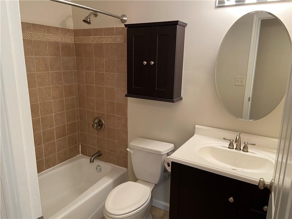 8730 Cheltenham Road Indianapolis, IN 46256 - Photo 25 of 44 Gallery Image 25